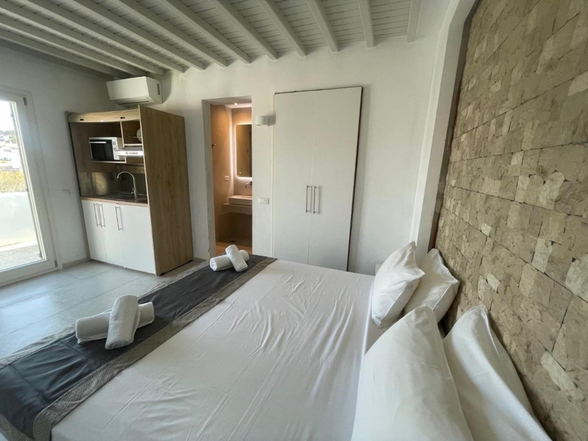 Caluma * Mykonos Town